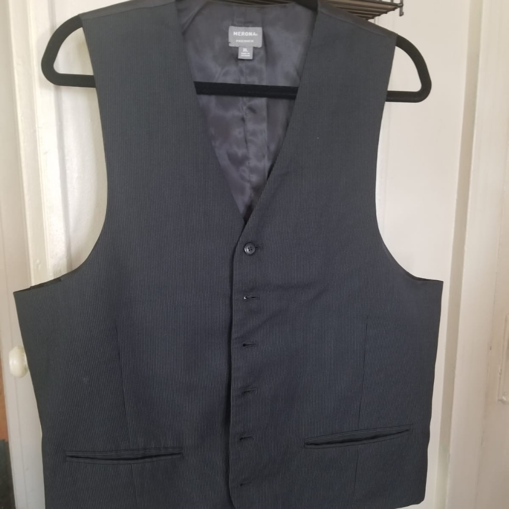Mens dress vest.